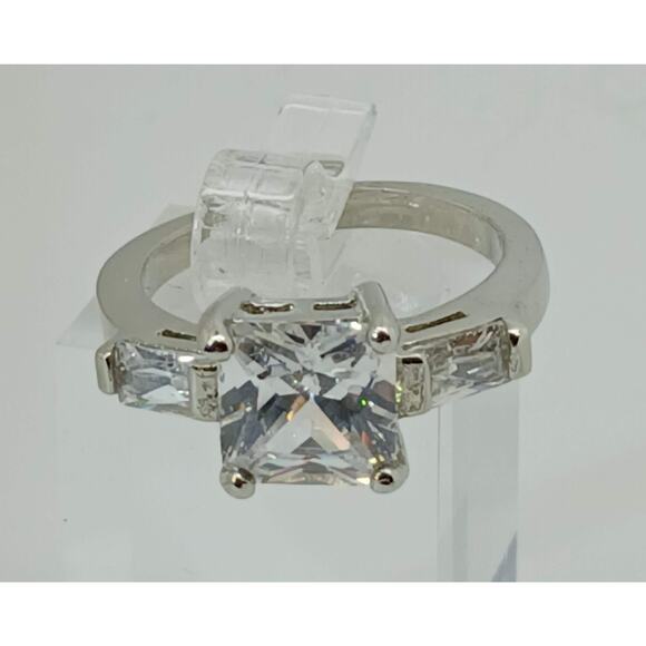 3.5 CT Vintage Princess Cut CZ Engagement Ring Silver Tone White Gold GP NOS - Picture 1 of 9
